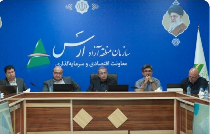 افزایش سهمیه ارزی و فروش اینترنتی در مناطق آزاد در دستور کار است