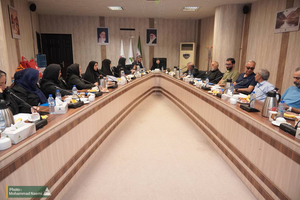 تقدیر مدیر فرهنگی دبیرخانه شورای عالی مناطق آزاد از رویکرد فرهنگی سازمان منطقه آزاد ارس