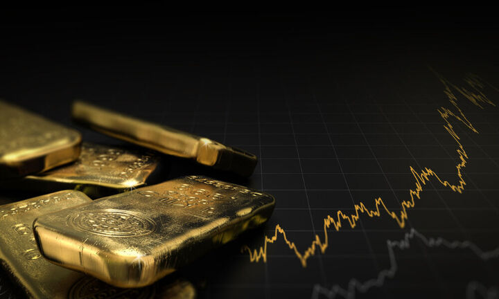 کاهش قیمت طلا در بازار جهانی؛ سودگیری سرمایهگذاران پس از رشد روز گذشته کاهش قیمت طلا در بازار جهانی؛ سودگیری سرمایهگذاران پس از رشد روز گذشته