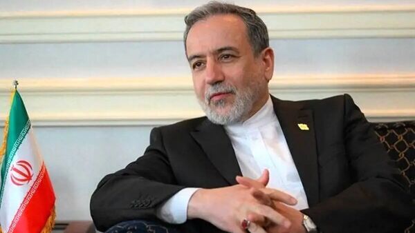 واکنش عراقچی به ادعای کمرشکن‌ترین عملیات اقتصادی تاریخ علیه ایران