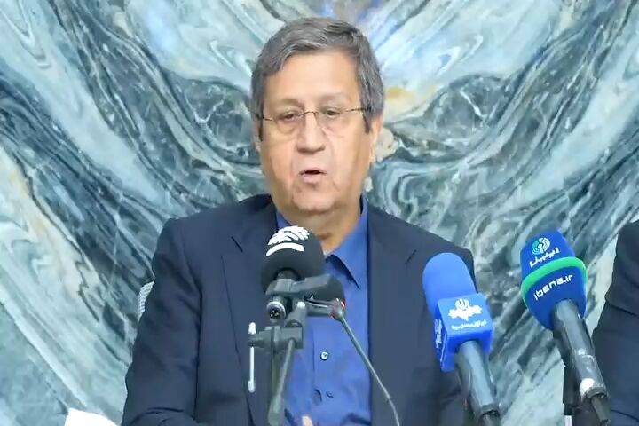 صنعت در ۵ ماه ۹ میلیارد دلار ارز دریافت کرد صنعت در ۵ ماه ۹ میلیارد دلار ارز دریافت کرد