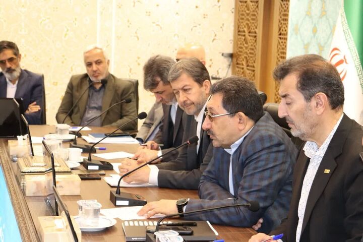 هیچ‌گونه کمبودی در تامین مواد اولیه پتروشیمی وجود ندارد