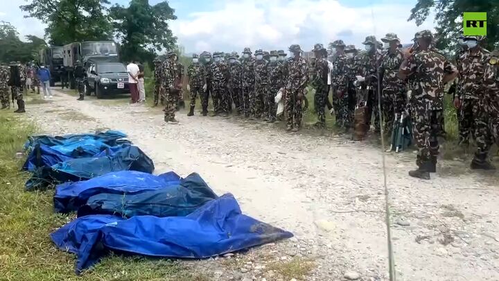 تلفات سیل نپال و چین از ۱۰۰۰ تن گذشت تلفات سیل نپال و چین از ۱۰۰۰ تن گذشت