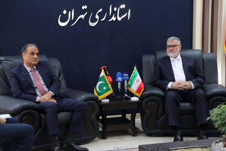 سطح روابط ایران و پاکستان را افزایش می‌دهیم