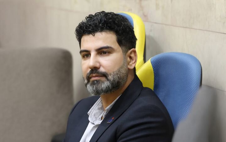 جذب بازیکنان بومی به توسعه ورزش قهرمانی و اقتصاد باشگاه پالایش نفت آبادان کمک می‌کند