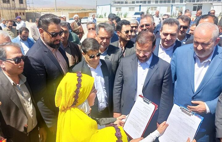 بازدید وزیر نیرو از تصفیه‌خانه فاضلاب فسا به عنوان پروژه شاخص فاضلابی کشور