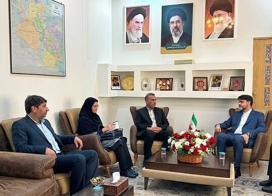 بررسی ظرفیت‌های توسعه بخش گردشگری میان استان‌های خوزستان و بصره عراق