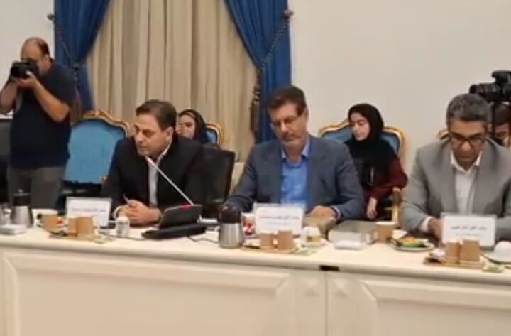 نوسازی زیرساخت ۱۰۰ ساله مخابرات؛ فیبر نوری در تمام ۳۱ استان کشور