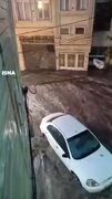 جاری شدن سیل در کرج در پی بارش شدید باران
