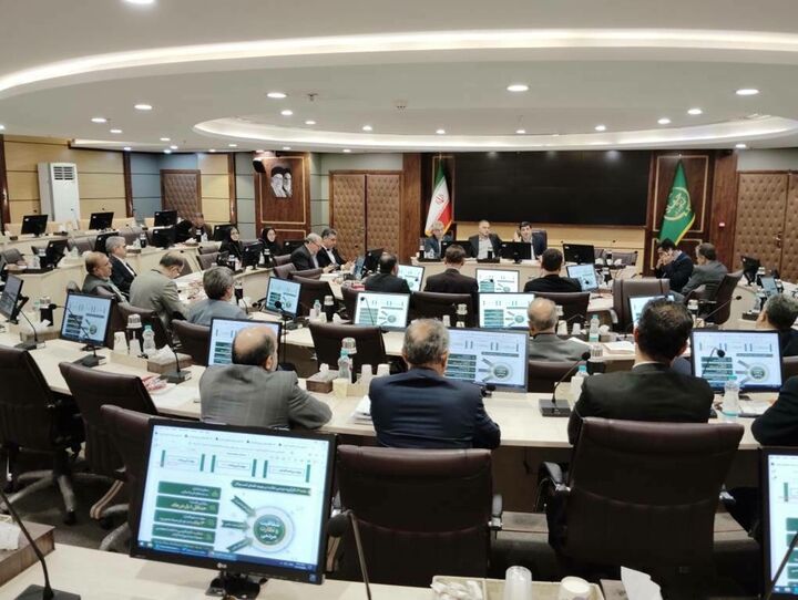 تدوین آیین‌نامه‌های رفع موانع تولید کشاورزی