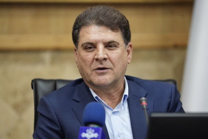 پیگیری مطالبات معوقه در حوزه بیمه و بازنشستگان