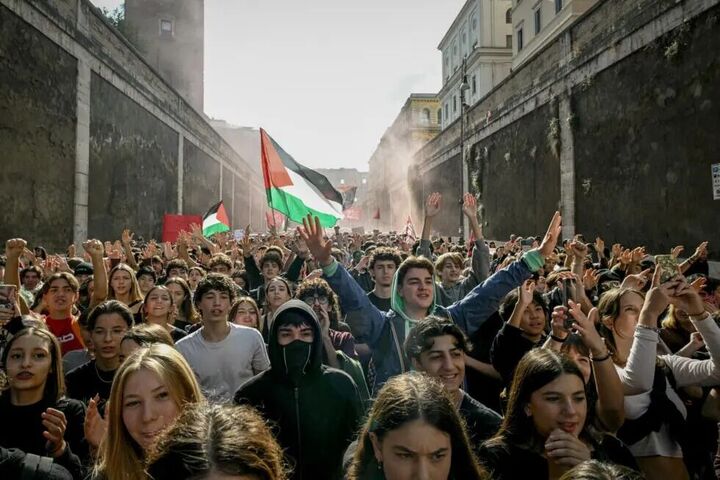 اعتراض هزاران ایتالیایی به افزایش هزینه‌های زندگی